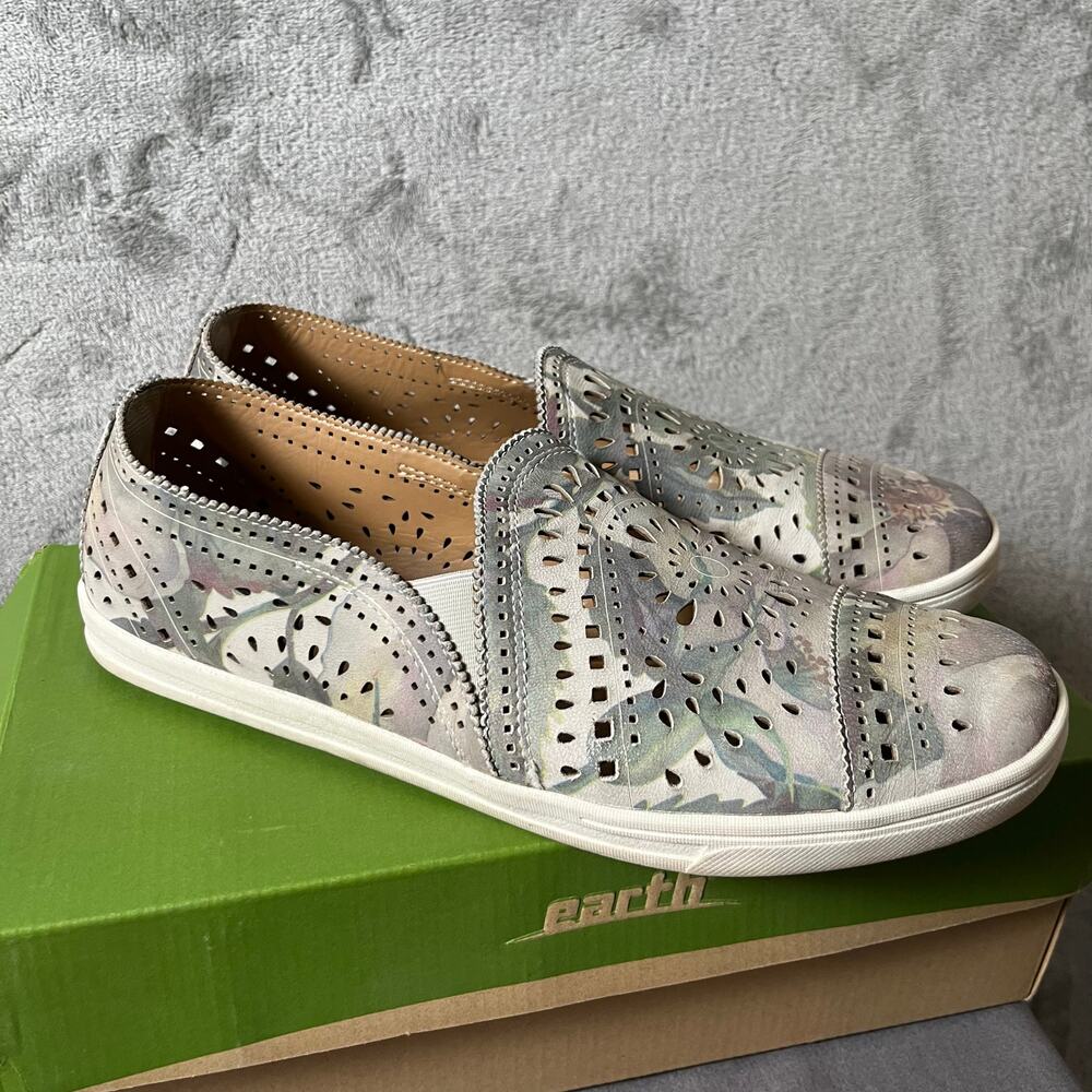 Earth Tangelo Size 11 Gray Floral‎ Leather Laser Slip On Casual Sneaker Shoe
